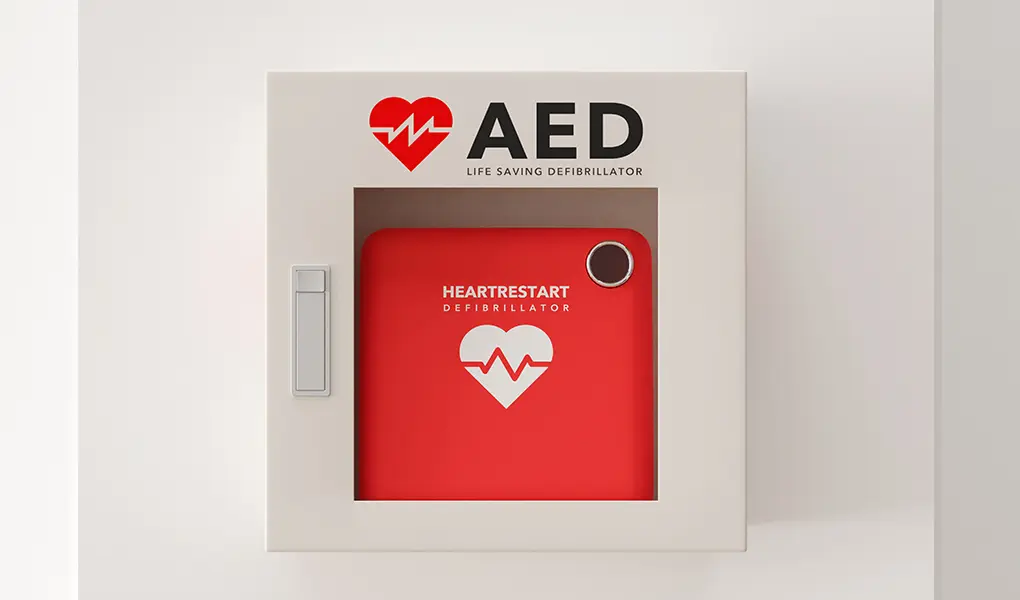 AED（Automated External Defibrillator：自動体外式除細動器）