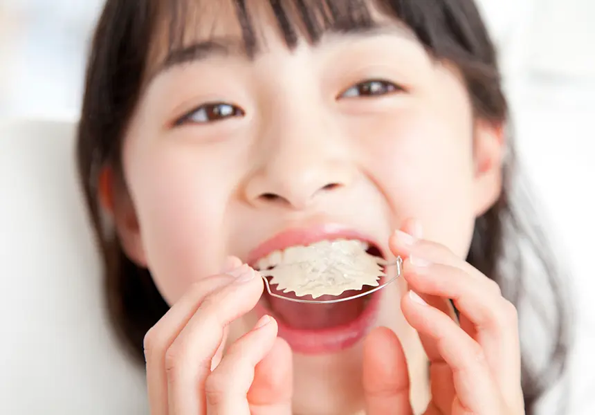 矯正装置の装着・治療開始