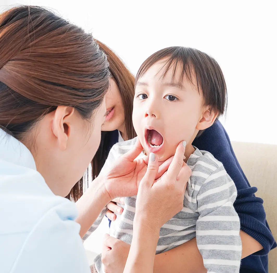 日本矯正歯科学会認定医としての矯正治療の専門性と、小児歯科の視点をいかし、お子さま一人ひとりに合わせた治療計画を、3人の子育て中の女性院長がご提案します。